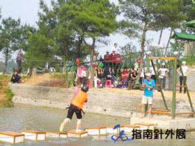 水上梅花桩